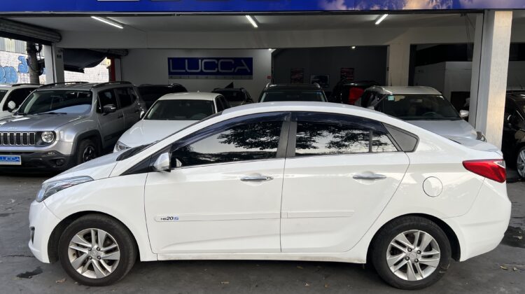 HB20S Premium 1.6 Automático 2015 Branco Flex – Top de Linha