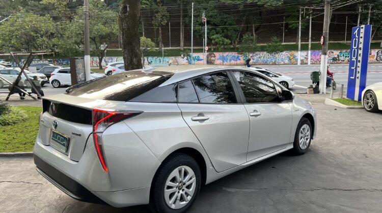 Prius 1.8 Híbrido Automático 2018 Prata