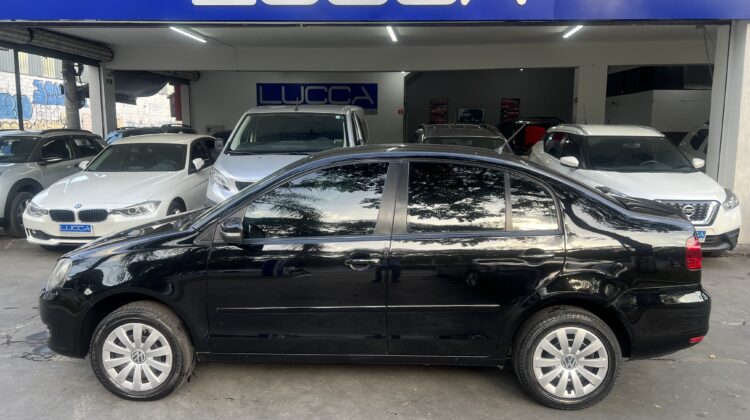 Polo Sedan 1.6 2013 Preto Flex Completo
