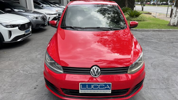 Fox 1.0 Trendline 2014/2015 Vermelho Flex Completo