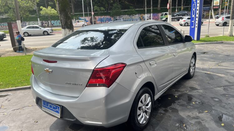 Prisma 1.4 LT 2017 Prata Flex Completo