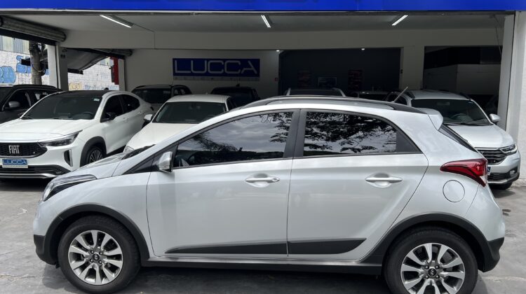 HB20X Style 1.6 Automático 2017 Prata Flex Completo