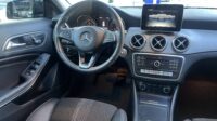 Mercedes-Benz GLA 200 Night 1.6 CGI Aut. 2018/2019 Preta Flex Completa