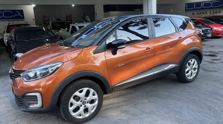 Captur Life 1.6 Automática CVT 2018/2019 Laranja Flex Completo