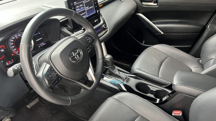 Corolla Cross XRE 2.0 Automático CVT 2022 Preto Flex Completo