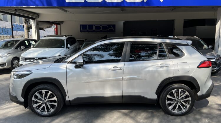 Corolla Cross XRE 2.0 Automático CVT 2023 Prata Flex Completo