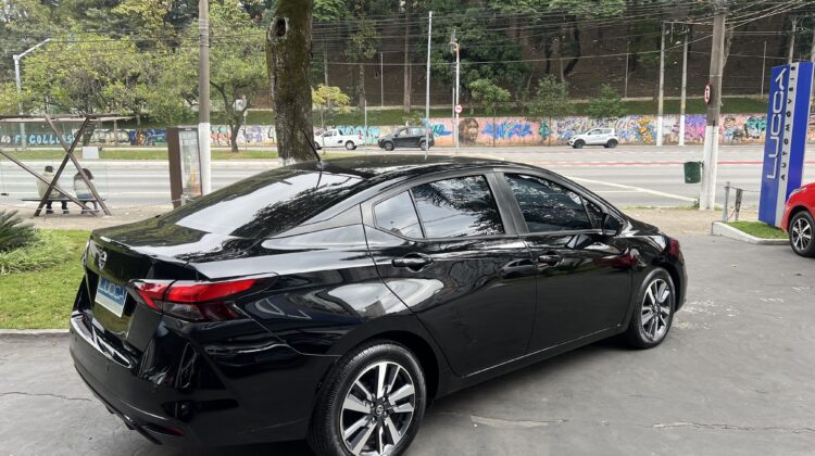 Versa Advance 1.6 Automático CVT 2022 Preto Flex Competo