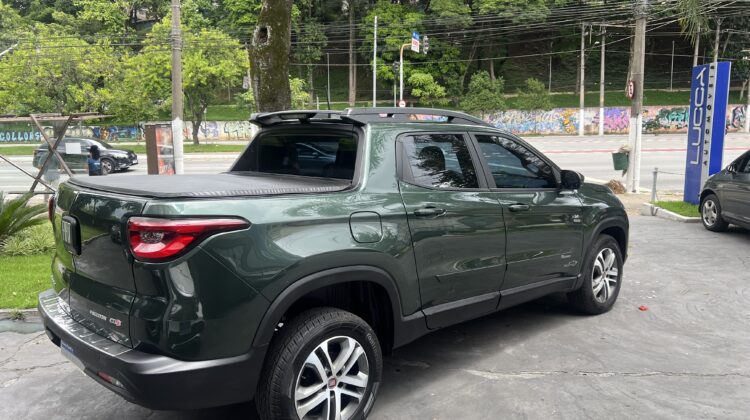 Toro Freedom 2.4 Automática 2018/2018 Verde Flex Completa