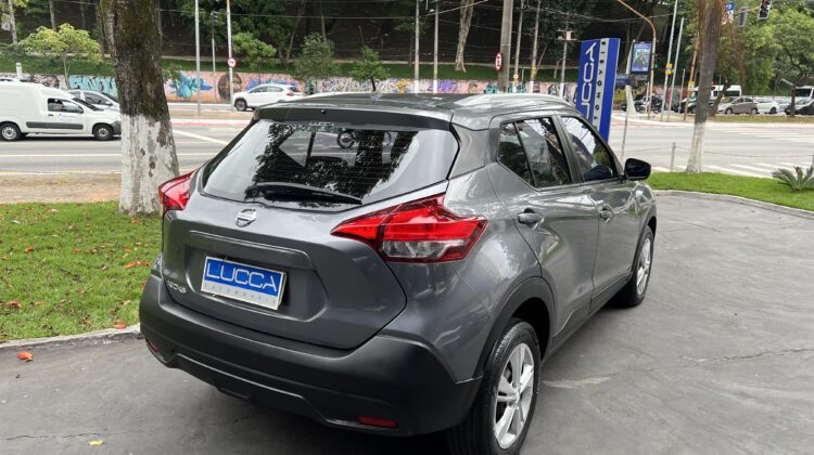 Kicks S 1.6 Automático CVT 2019/2019 Cinza Flex Completo