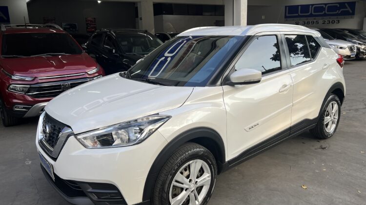 Kicks S 1.6 Automático CVT 2018 Branco Perolizado Flex Completo