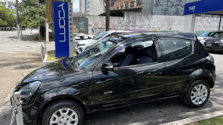 KA 1.0 2013 Preto Flex Completo