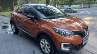 Captur Life 1.6 Automática CVT 2018/2019 Laranja Flex Completo