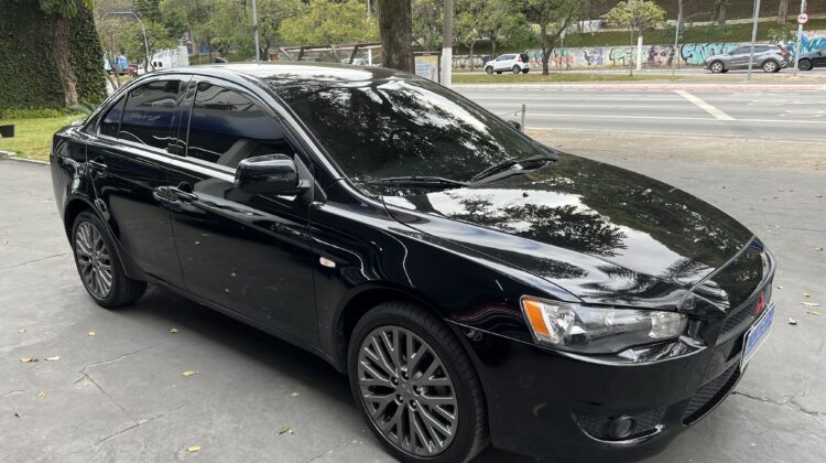 Lancer HL-T 2.0 Automático CVT 2019 Preto Completo