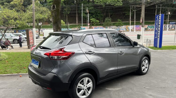 Kicks S 1.6 Automático CVT 2020 Cinza Flex Completo