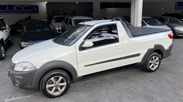 Strada Hard Working 1.4 Cabine Simples 2018 Branca Flex Completa