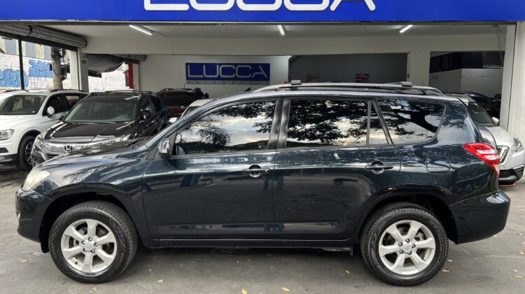 RAV4 2.4 Automática 4×2 2011 Preta Completa