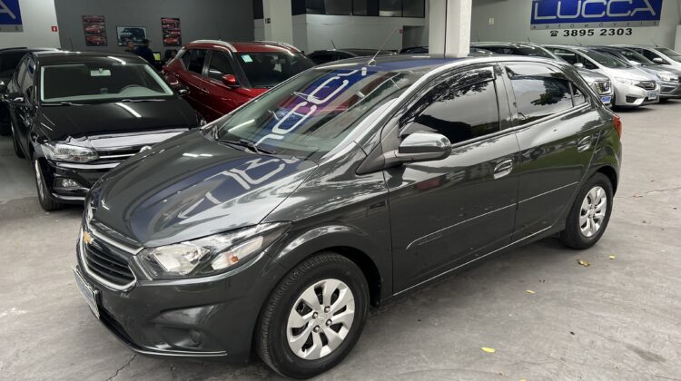 Onix 1.0 LT 2017 Cinza Flex Completo
