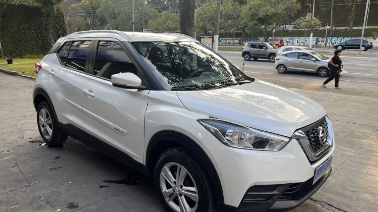 Kicks S 1.6 Automático CVT 2018 Branco Perolizado Flex Completo