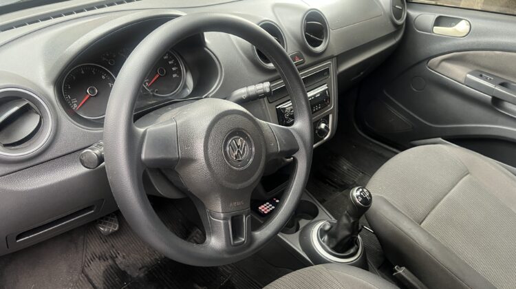 Voyage 1.0 City 2014 Preto Flex