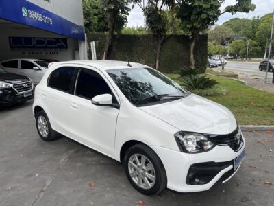 Etios X-Plus 1.5 Automático 2020/2021 Branco Flex Completo