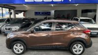 Kicks Active 1.6 Automático CVT 2021 Marrom Flex Completo