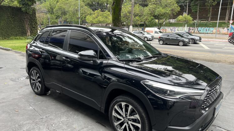 Corolla Cross XRE 2.0 Automático 2022 Preto Flex Completo