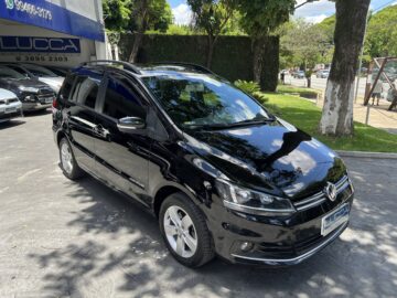 Spacefox 1.6 Comfortline 2018 Preta Flex Completa