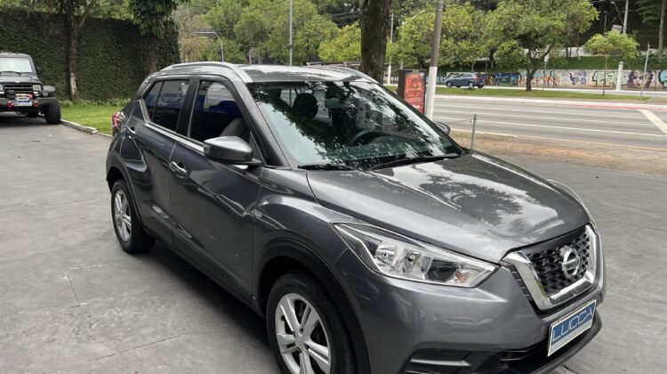 Kicks S 1.6 Automático CVT 2019/2019 Cinza Flex Completo