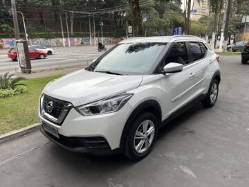 Kicks S 1.6 Automático CVT 2018 Branco Perolizado Flex Completo