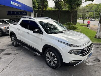 Toro Volcano 2.0 Turbo Diesel 4×4 Automática 2021/2022 Branca Completa