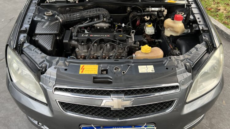 Prisma 1.4 LT 2012 Cinza Flex