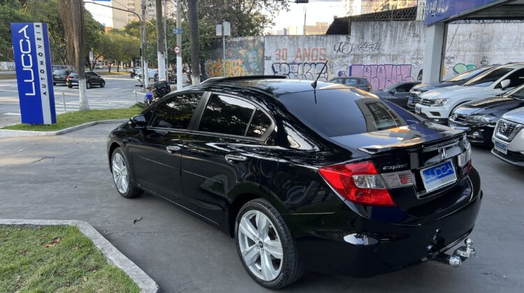 Civic EXR 2.0 Automático 2016 Preto flex com teto solar – Top de Linha