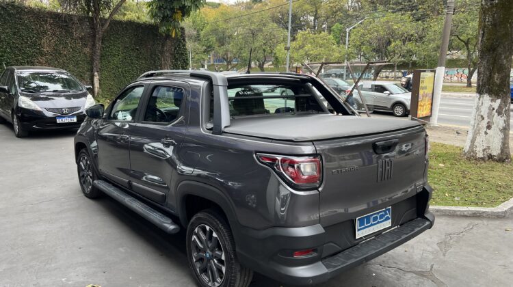 Strada Ultra Cabine Dupla 1.0 T200 Automática Cinza Flex – Top de linha