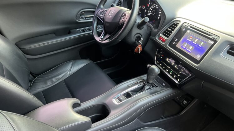 HR-V EXL 1.8 Automática CVT 2016/2017 Vinho Flex – Top de Linha