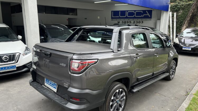 Strada Ultra Cabine Dupla 1.0 T200 Automática Cinza Flex – Top de linha