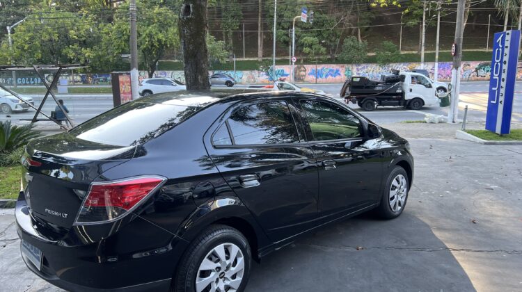Prisma 1.4 LT 2014/2015 Preto Flex Completo