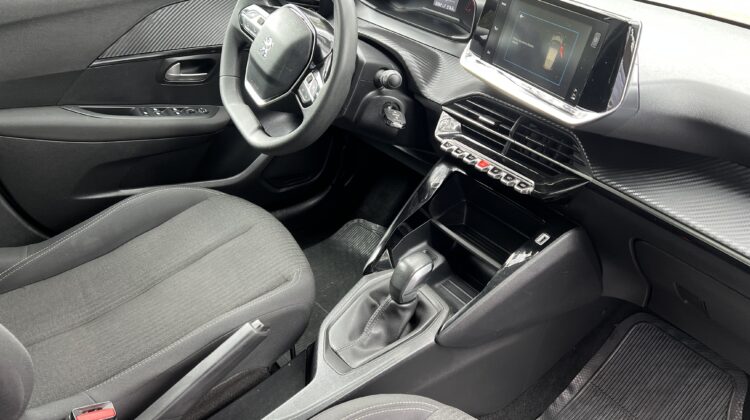 208 Active 1.6 Automático 2022 Branco Flex Completo