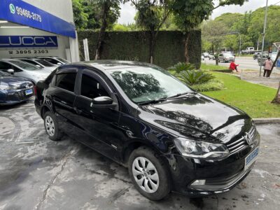 Voyage 1.0 City 2014 Preto Flex