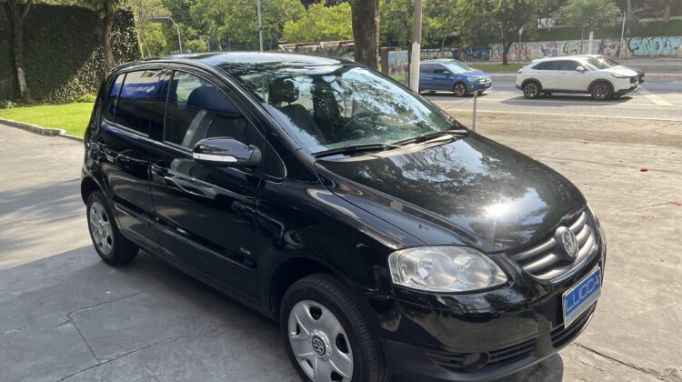 Fox 1.6 Plus 2009 Preto Flex Completo