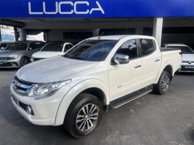 L200 Triton Sport HPE Top 2.4 Turbo Diesel Automática 4×4 2018/2018 Branca Completa