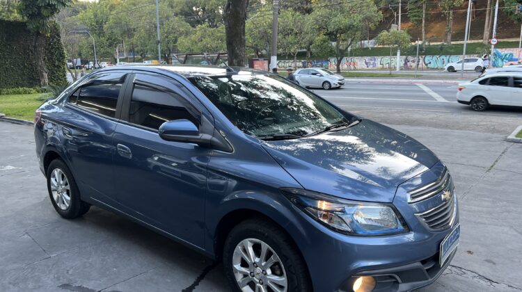 Prisma LTZ 1.4 Automático 2014 Azul Flex Completo