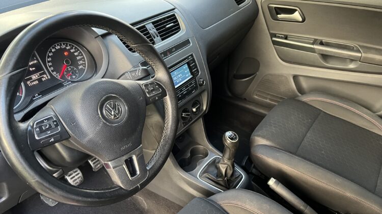 Crossfox 1.6 2014 Vermelho Flex Completo