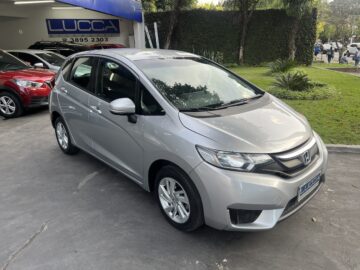 Fit LX 1.5 Automático CVT 2016 Prata Flex Completo