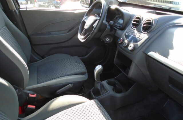 Montana 1.4 Sport 2013 Preta Flex Completa