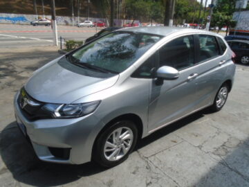 Fit LX 1.5 Automático CVT 2016 Prata Flex Completo