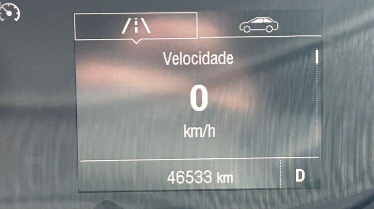 Tracker Premier 1.4 Turbo Automática 2018 Cinza Flex com teto solar – Top de Linha