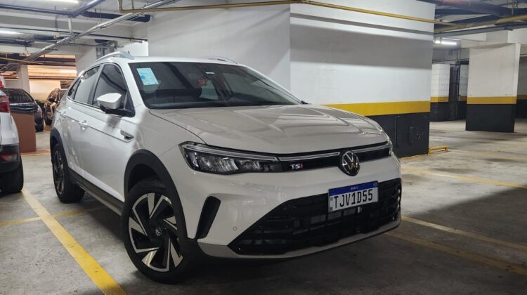 Nivus Highline 1.0 200 TSI Automático 2025/2026 Branco